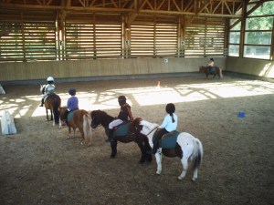 On attend bien sagement!