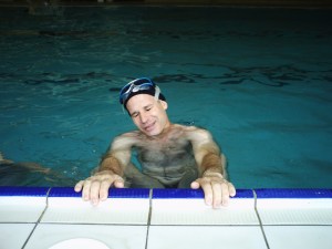 Youpie ! A la piscine avec Aba ! (4)