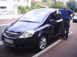 Isn't he beautiful ?! Who ? Aba ?? No, Opel ;-) !