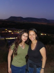 Beautiful Mai ... and beautiful Mama ;-)