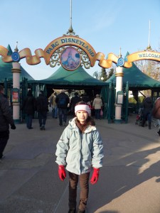 1.Disneyland-Paris-2010-(3)