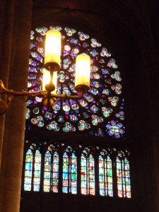 Dimanche-de-Päques-à-Notre-Dame-(12)