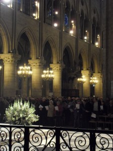 Dimanche-de-Päques-à-Notre-Dame-(11)